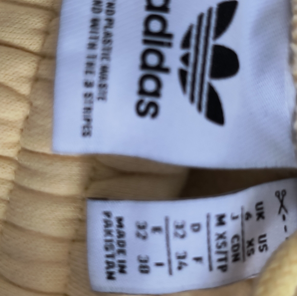 Adidas Women's Sweatpants.Adidas WOMEN'S Sweatpants. Features 2 front po - Picture 6 of 16